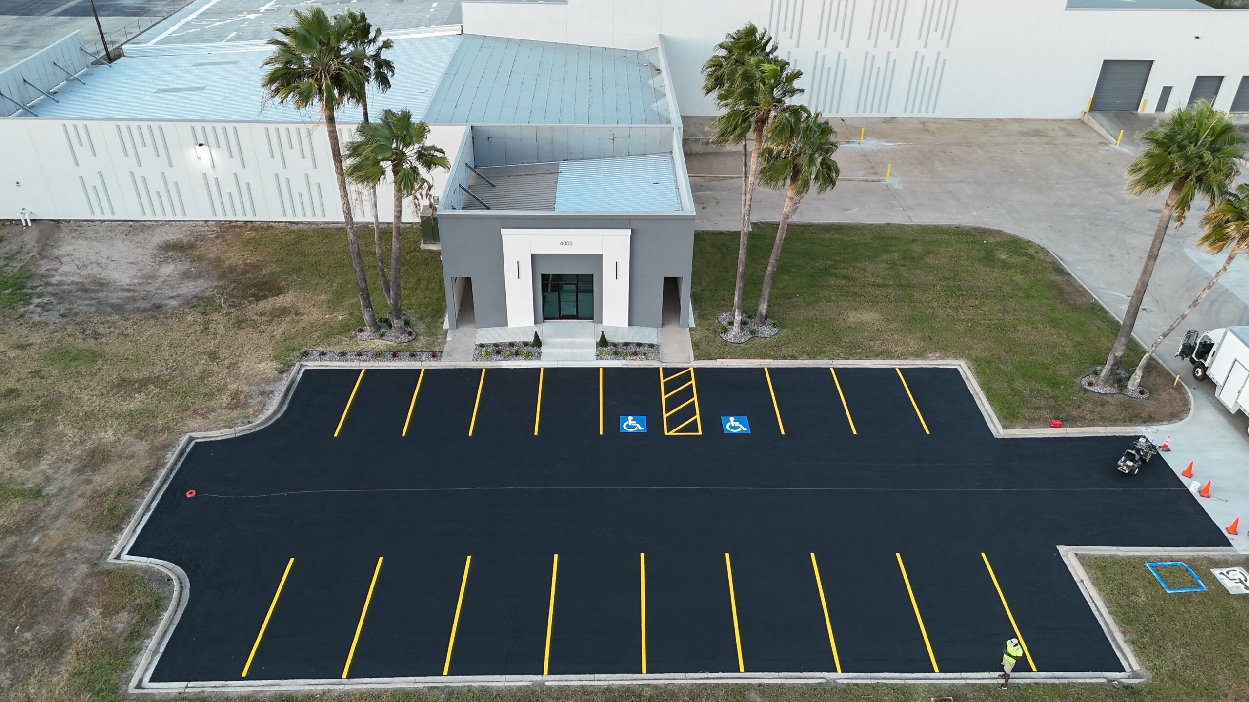 dji_fly_20251113_174148_0033_1763080510674_photo_beautify